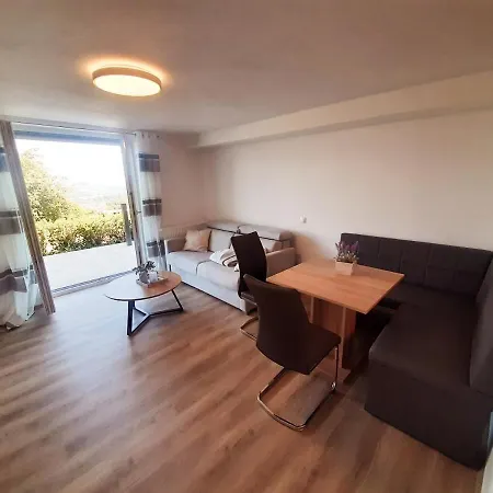 Wohlfuehlapartments Zum Hackelstein Fuchsmühl