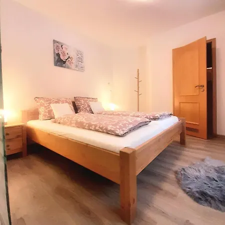 Wohlfuehlapartments Zum Hackelstein *
