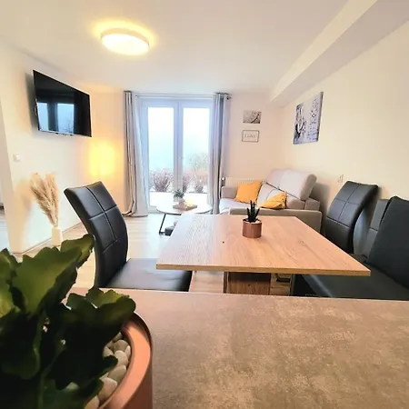 Wohlfuehlapartments Zum Hackelstein Lejlighed